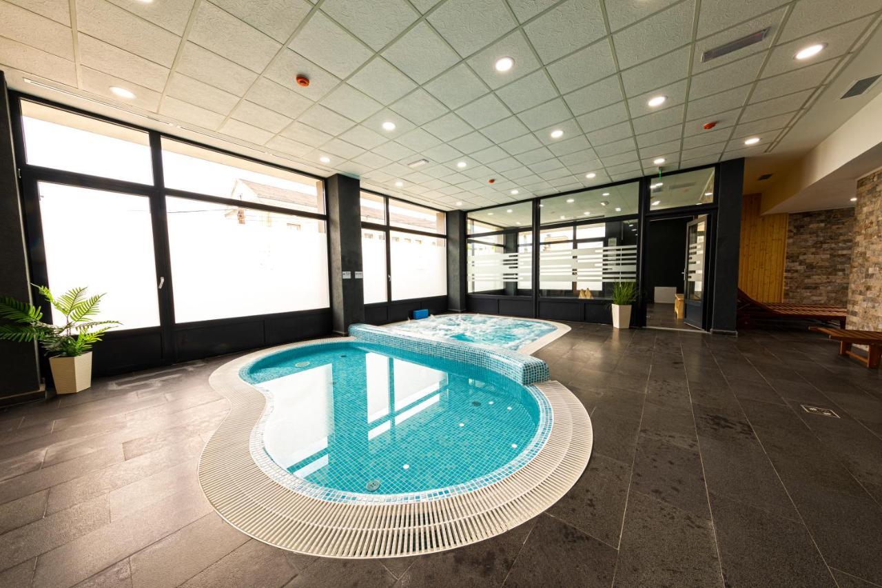 גורגני Filo Hotel Wellness & Spa מראה חיצוני תמונה